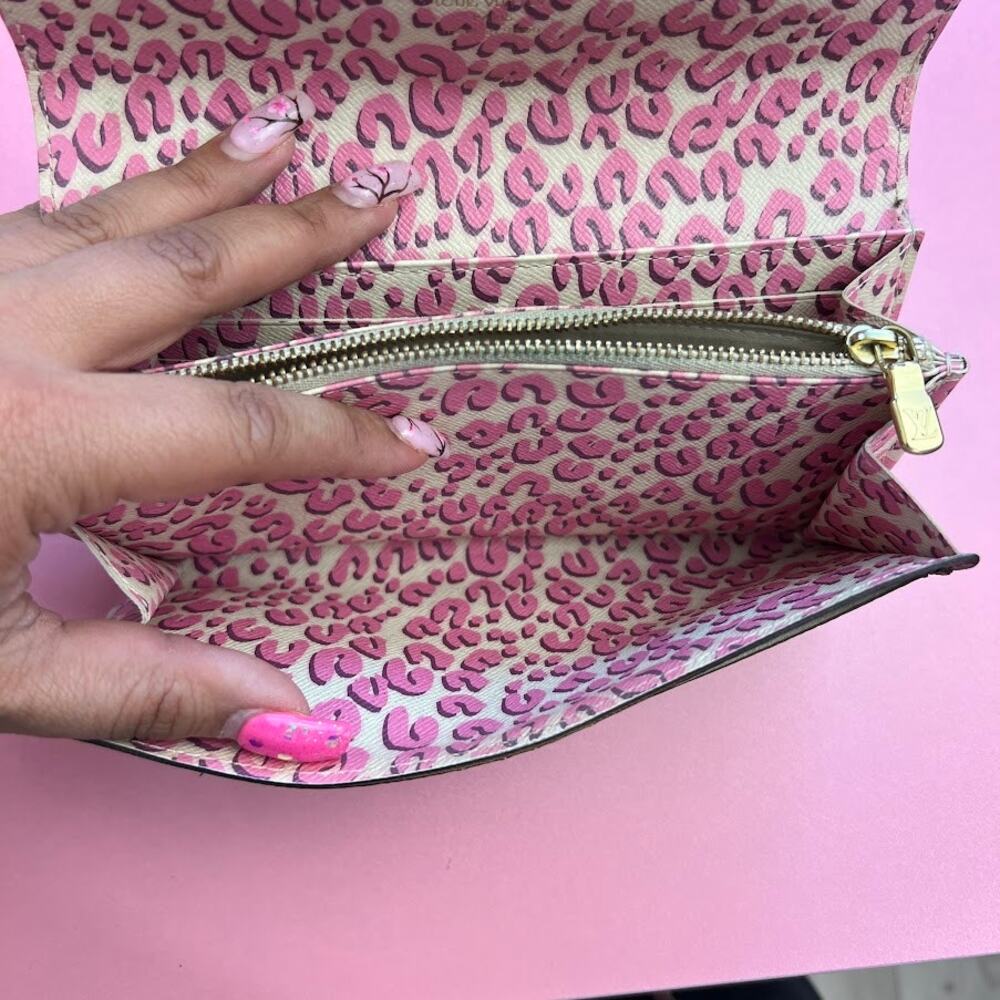 Louis Vuitton Monogram Sarah Long Wallet in Leopard Blanc Coral Limited Edition - Picture 15 of 16